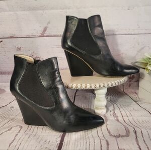 Steven by Steve Madden Maliik Black Leather Wedge Ankle Boots Size 8.5M